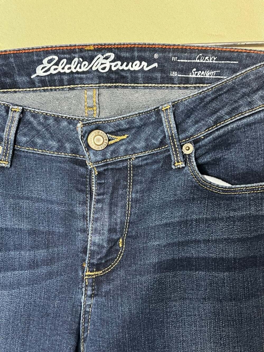 Eddie Bauer Curvy Straight Leg Jeans Women’s P6 Dark Wash Stretch Denim